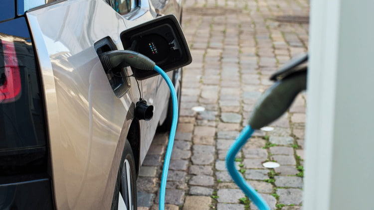 istanbul elektrikli şarj istasyonu